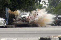 thai-car-bomb-explosion.jpg