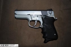 115413_01_smith_and_wesson_model_6906_9m_640.jpg