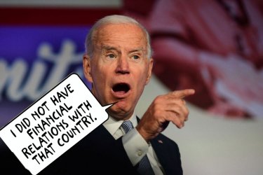 joe-biden-finger-pointing-scaled.jpg