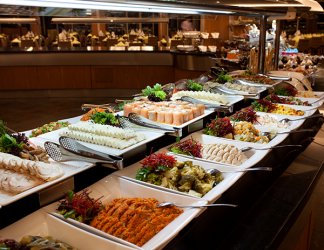 sac-c2-thunder-mountain-buffet-food.jpg