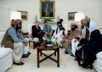 Reagan_sitting_with_people_from_the_Afghanistan-Pakistan_region_in_February_1983.jpg