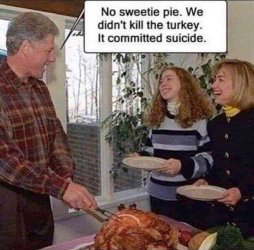 bill-clinton-hillary-chelea-thanksgiving.jpg