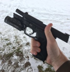 nygf_dec2017_pistol_mp9.jpg