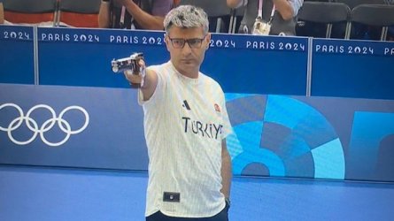 anand-mahindra-praised-turkish-shooter-yusuf-dikec-for-his-performance-at-paris-olympic-2024-p...jpg