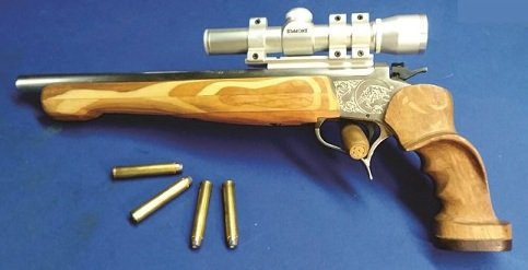 Lam wood and Her grip.jpg Lam wood and Her grip.jpg