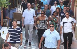 michelle-obama-marbella-4.jpg