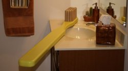 giant-toothbrush-08-crop.jpg