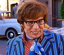 220px-Mike-Myers-Austin-Powers-1-.jpg